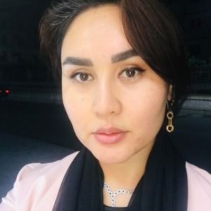 Meet your Posher, Zahra